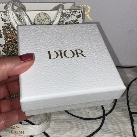 Dior Butterfly Gift Bag with Box - Picture 5 of 15